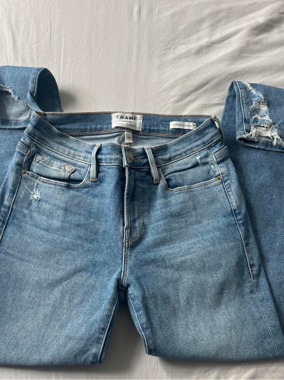 Frame Le Skinny De Jeanne Jeans